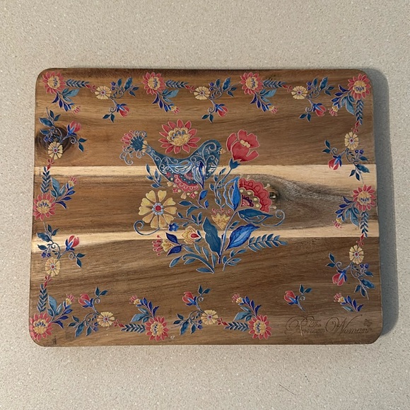Pioneer woman cutting board - Picture 1 of 2